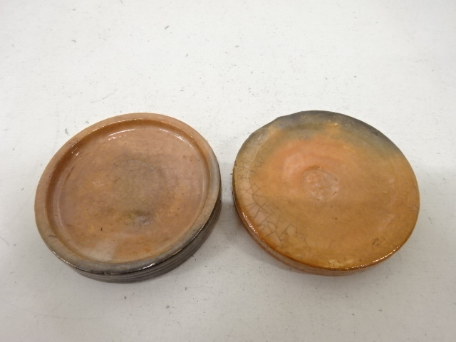  作家物　赤楽　古瓦　香合